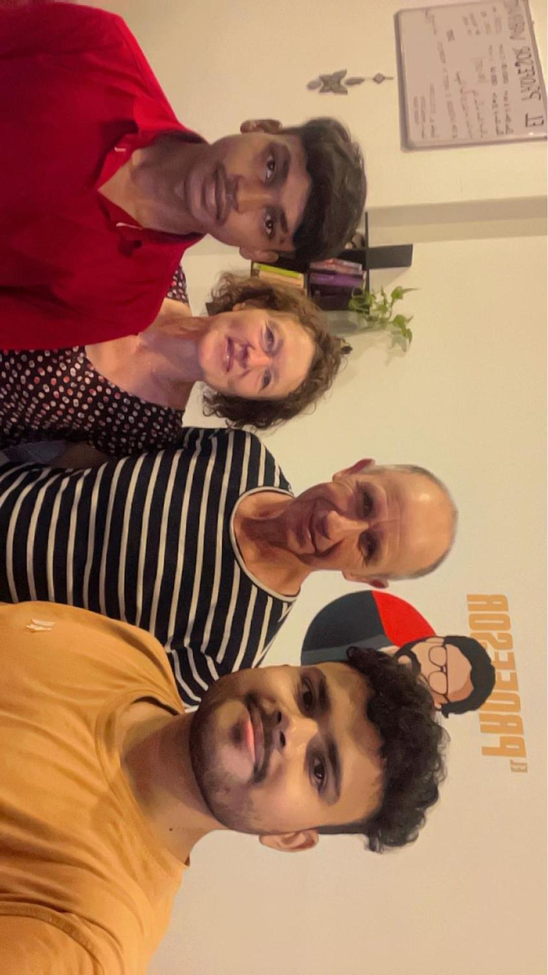 El Profesor Varanasi Eksteriør billede